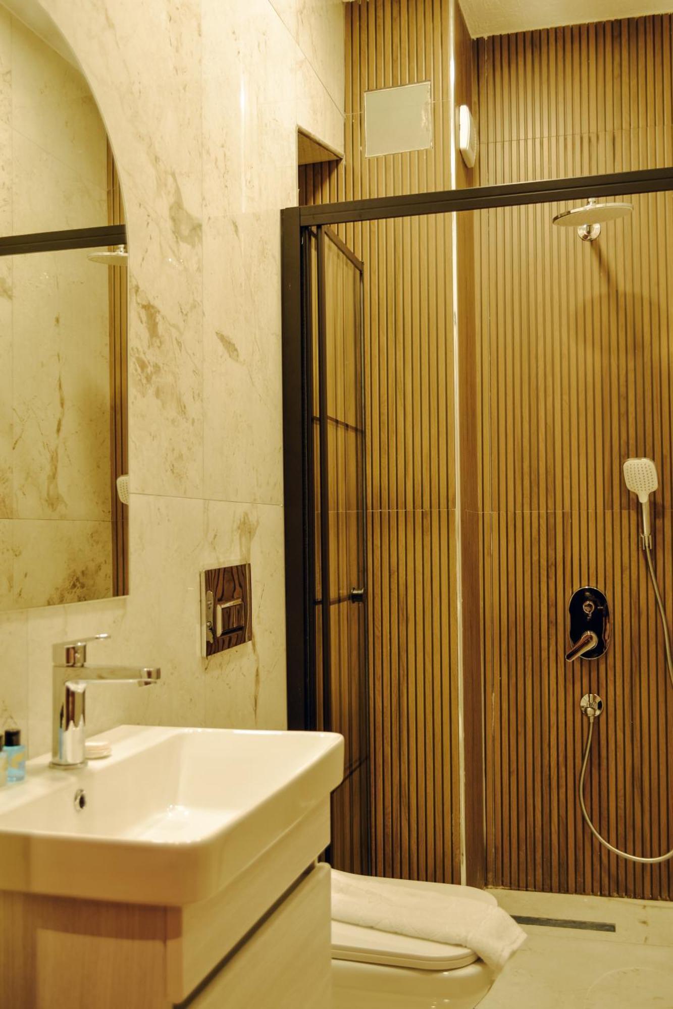 Galata Calm Tale Hotel Istanboel Buitenkant foto